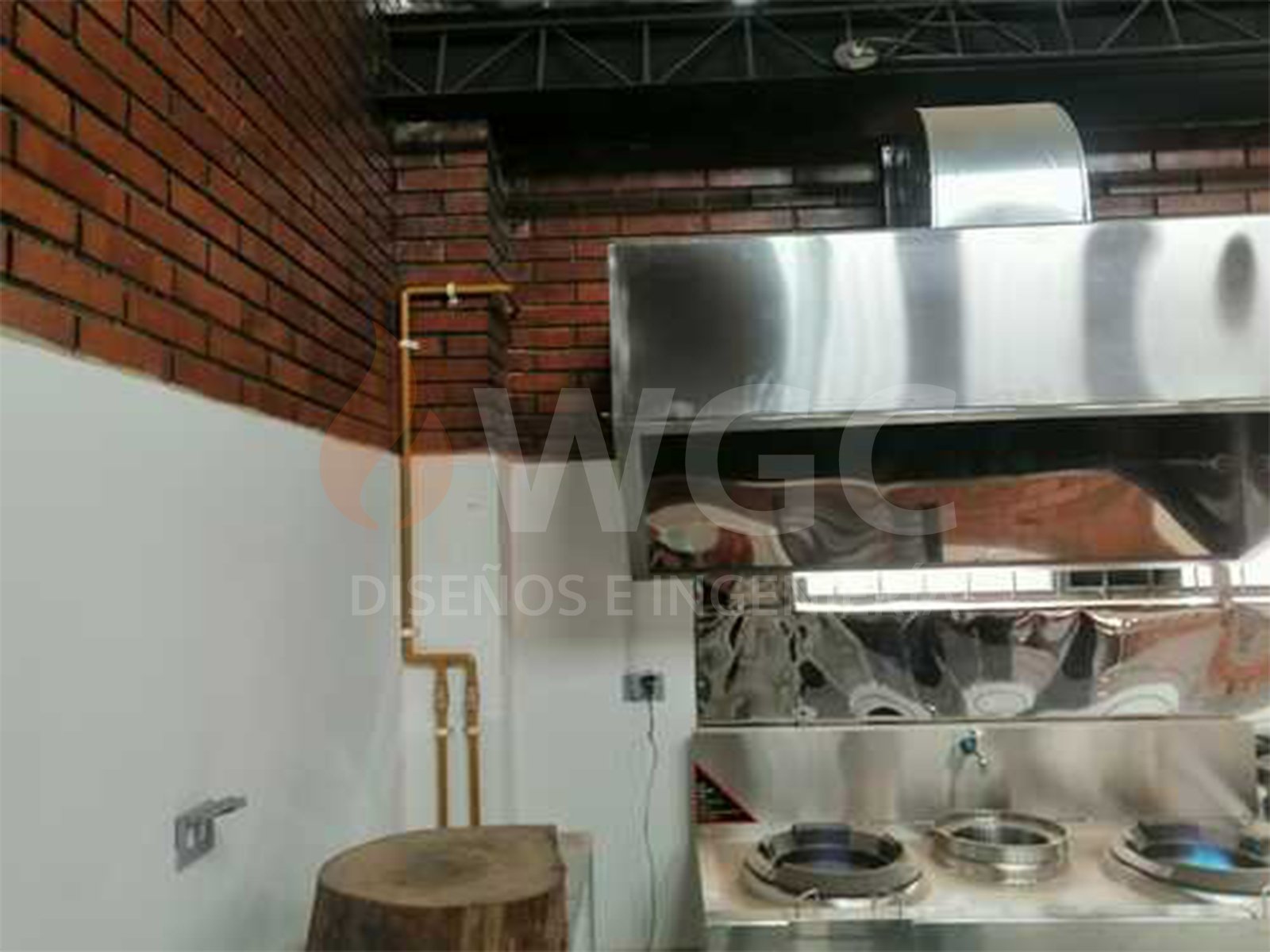 Proyecto comercial - Concesionario 05